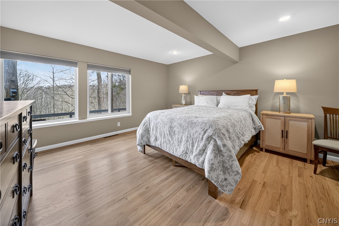 7516 Spectrum Way Manlius, NY 13066 - Photo 21 of 49 First floor primary suite