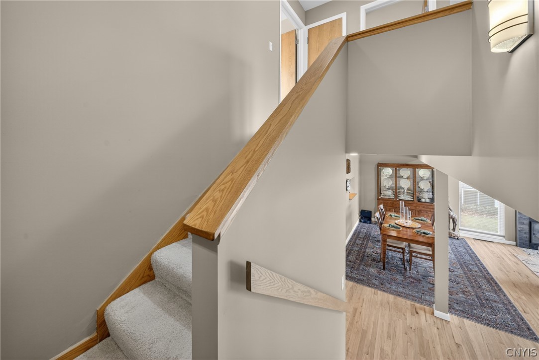 7516 Spectrum Way Manlius, NY 13066 - Photo 27 of 49 Upstairs to the second floor