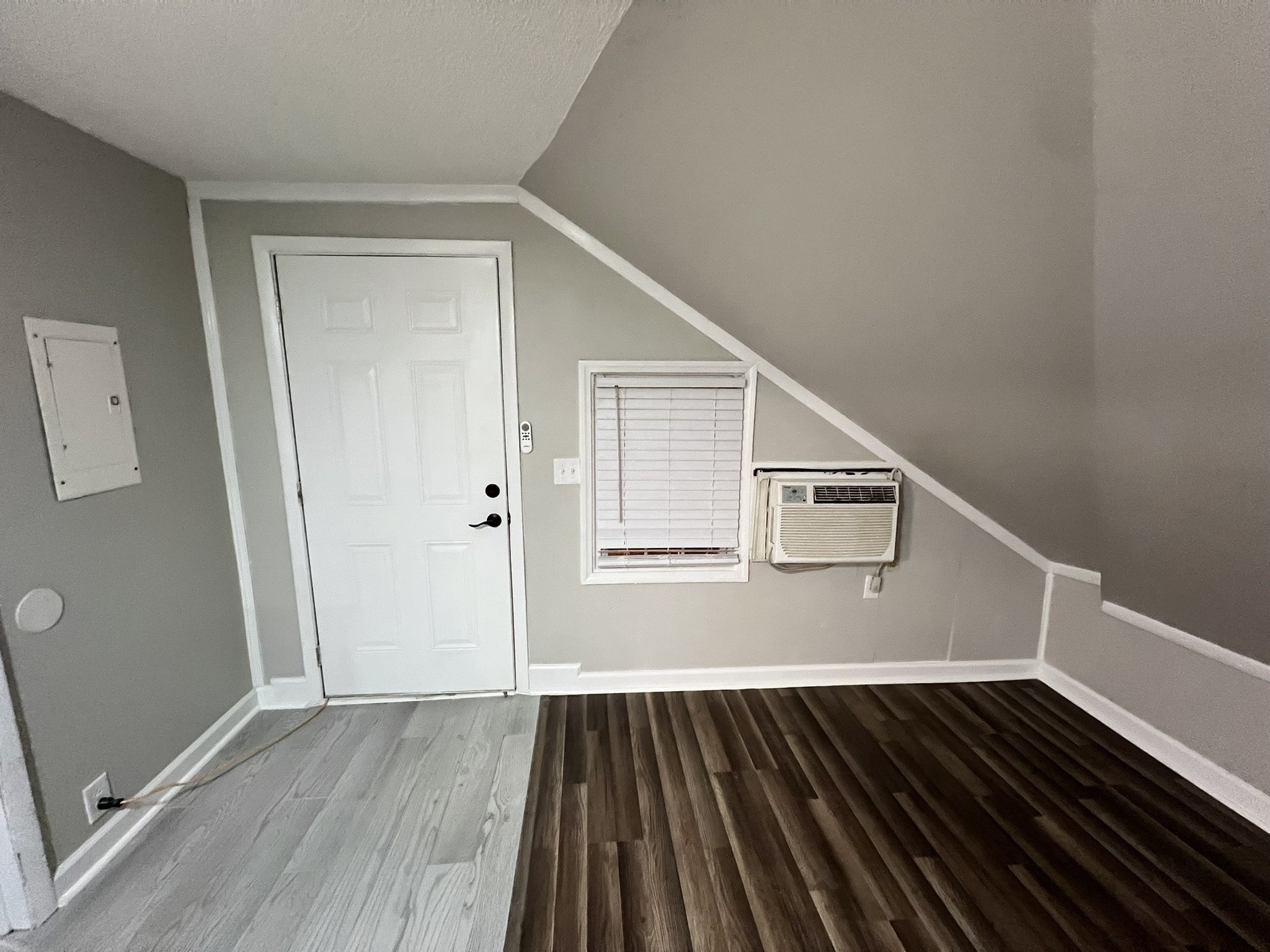 721 North Maple Street, Unit C Murfreesboro, TN 37130 - Photo 3 of 8 a view of wooden floor