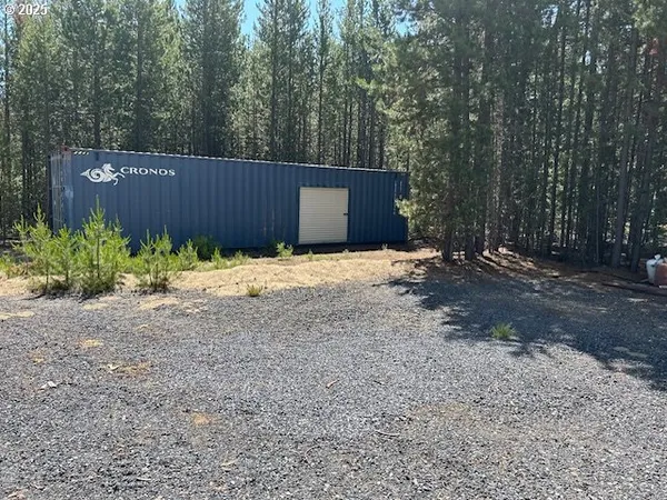 a view of outdoor space with yard