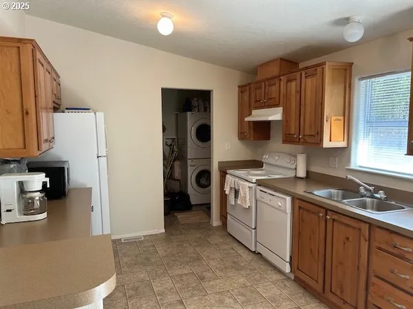 $314,000 | 11736 Chinquapin Drive, Crescent Lake, OR 97733