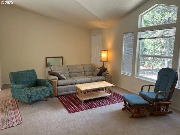 $314,000 | 11736 Chinquapin Drive, Crescent Lake, OR 97733