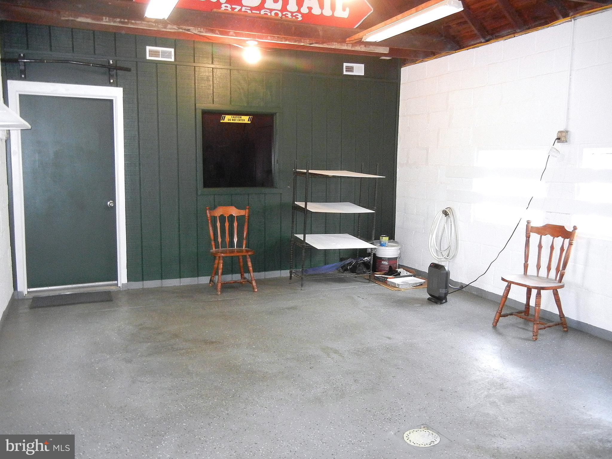 1616 North Main Street Williamstown, NJ 08094 - Photo 29 of 39 a view of game room with windows