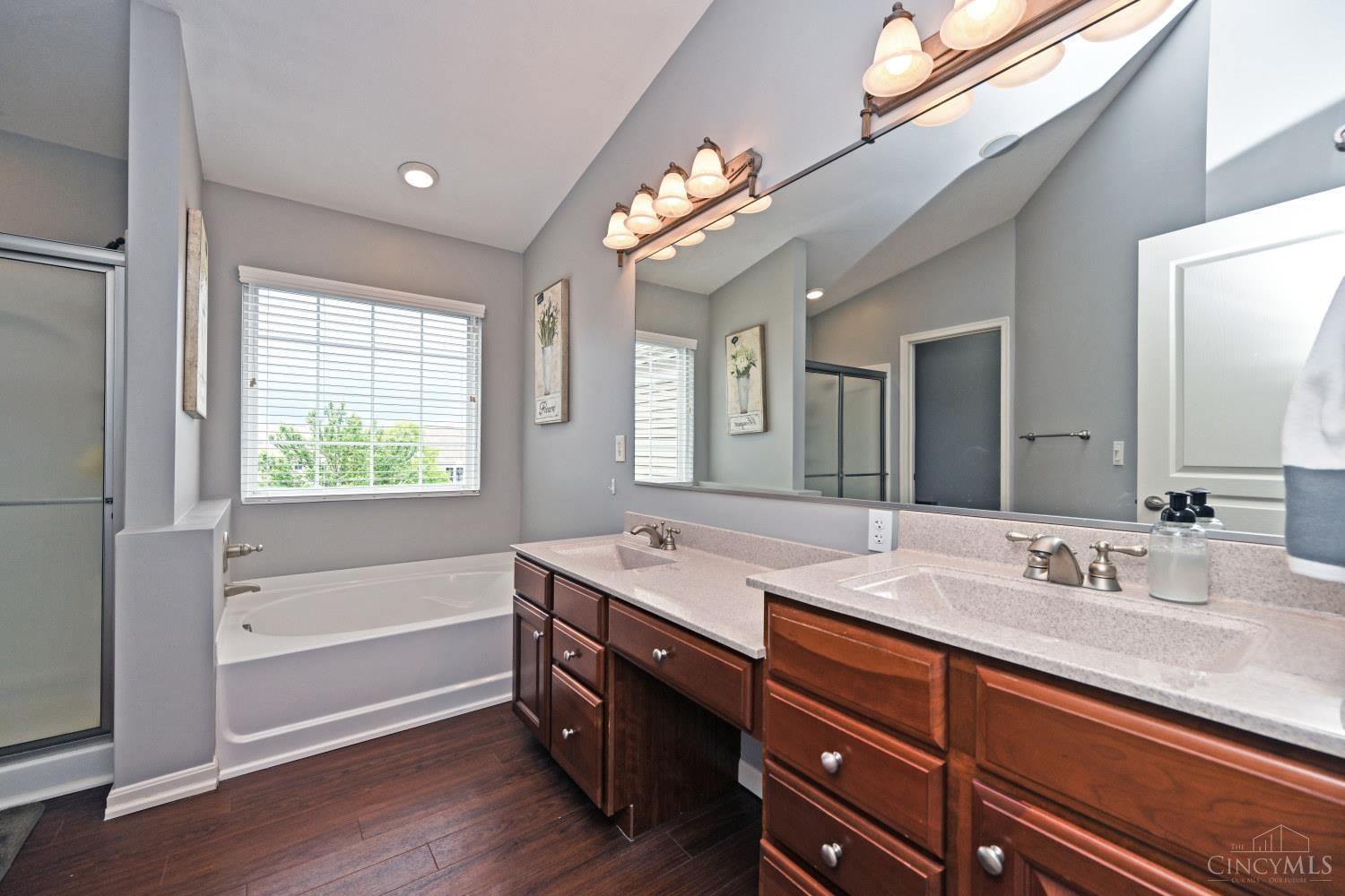 7302 Bridge Point Drive Cincinnati, OH 45248 - Photo 20 of 42