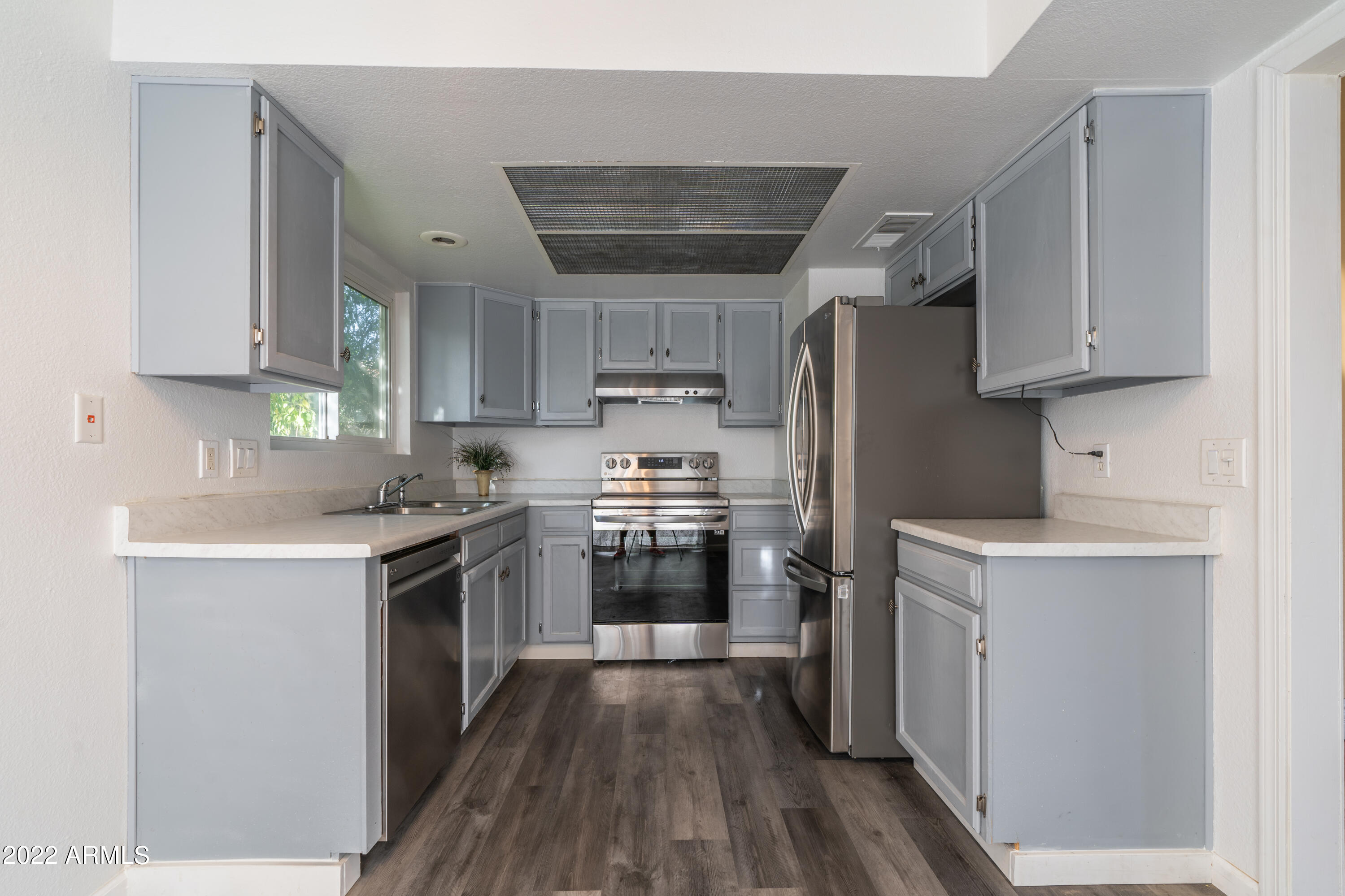 2834 South Ext Road, Unit 2024 Mesa, AZ 85210 - Photo 1 of 23 DSC02412