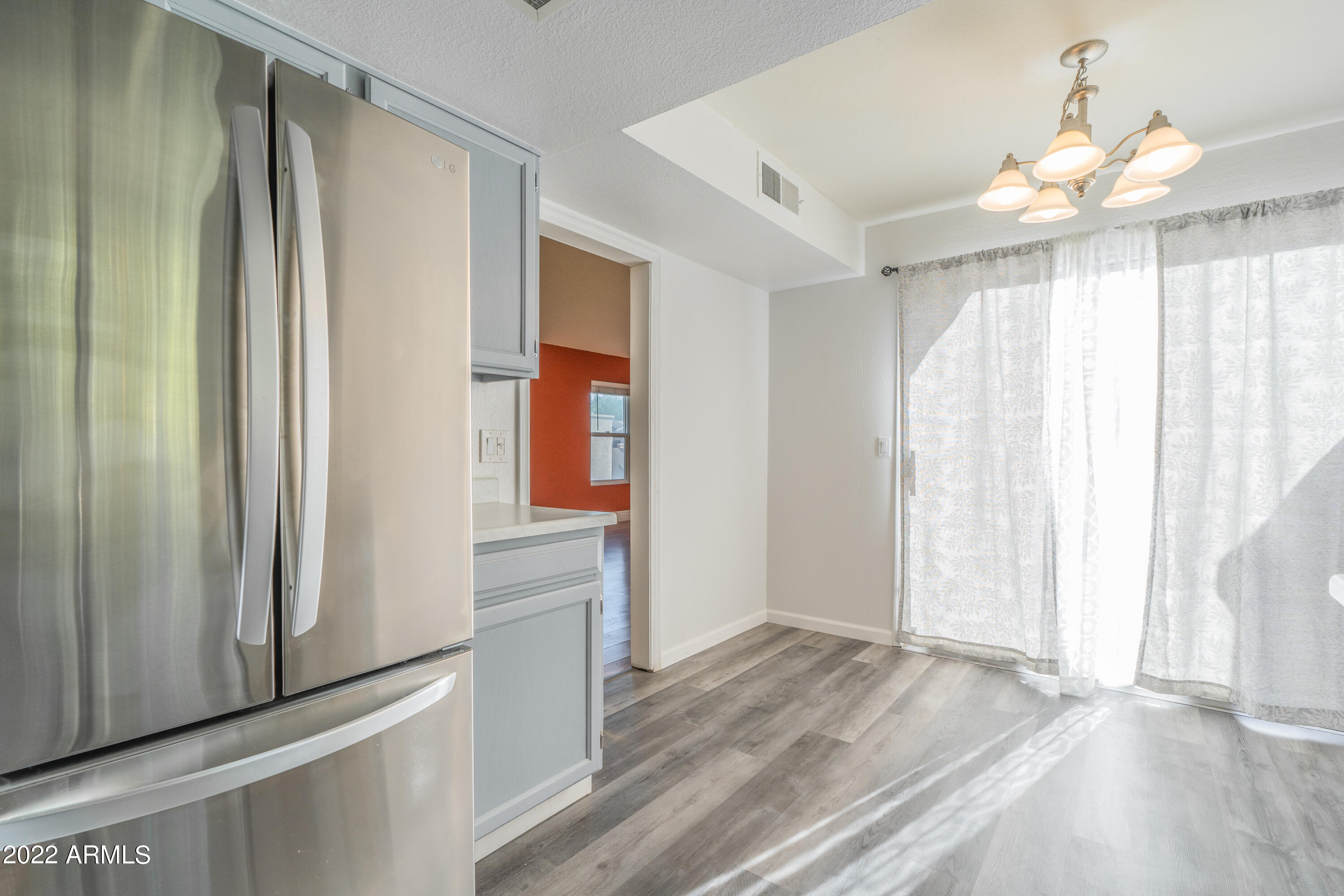 2834 South Ext Road, Unit 2024 Mesa, AZ 85210 - Photo 4 of 23 DSC02420