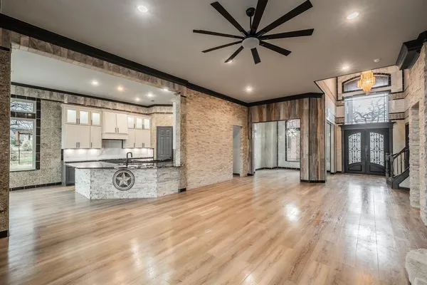 $1,224,900 | 235 Grand Harbor Boulevard, Chico, TX 76431