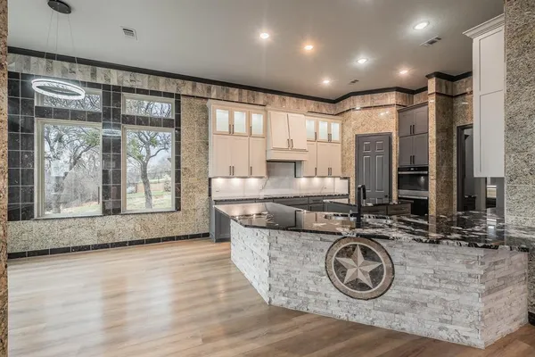 $1,224,900 | 235 Grand Harbor Boulevard, Chico, TX 76431