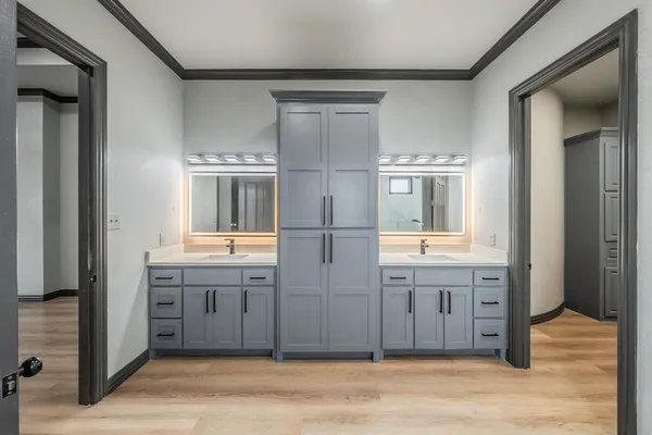 $1,224,900 | 235 Grand Harbor Boulevard, Chico, TX 76431