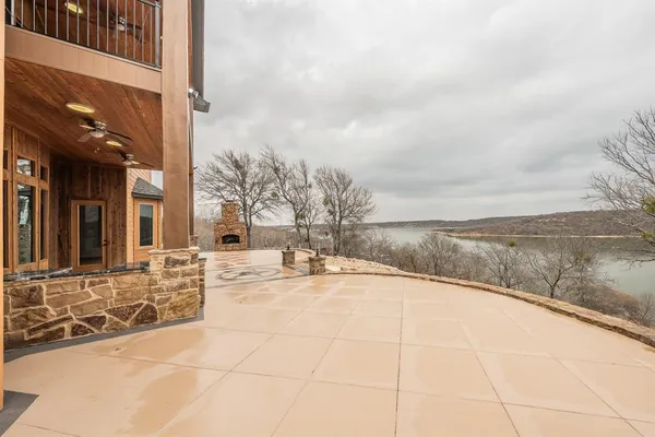 $1,224,900 | 235 Grand Harbor Boulevard, Chico, TX 76431