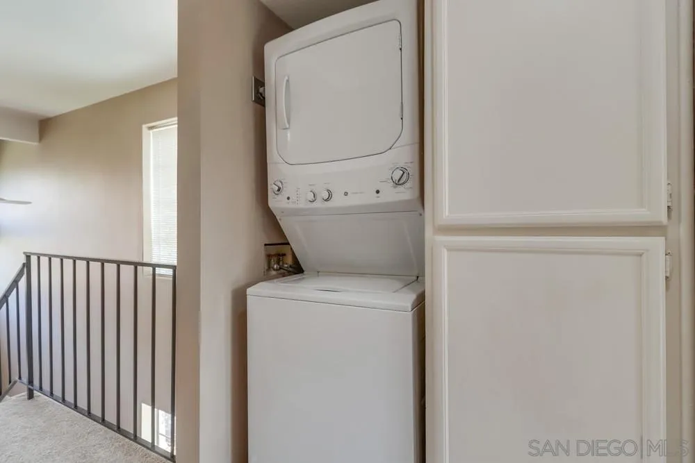 8701 Spring Canyon Drive Spring Valley, CA 91977 - Photo 17 of 24 a utility room with dryer and washer
