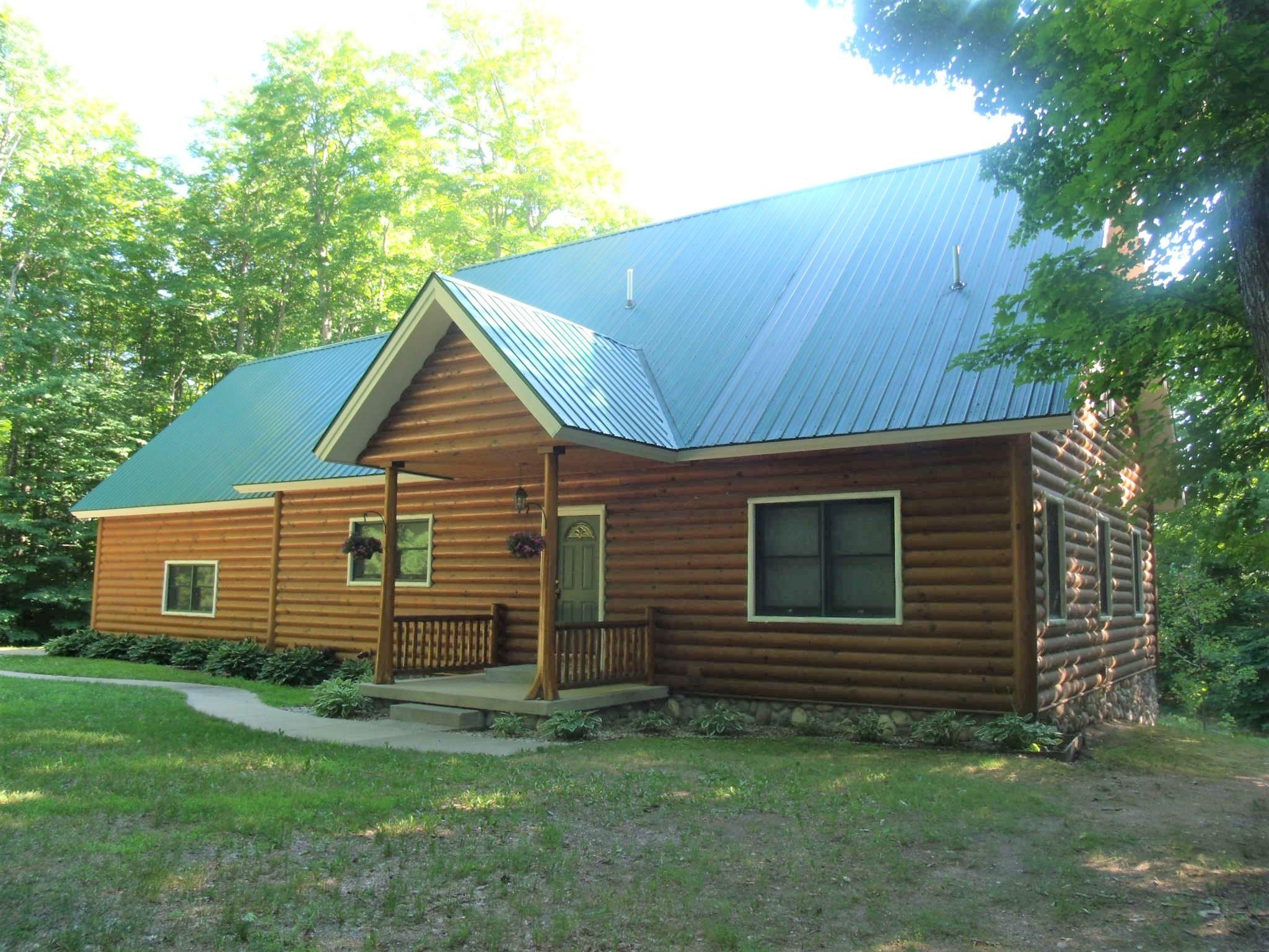 4183 North Ayr Road Alanson, MI 49706 - Photo 4 of 64 Gallery Image 4