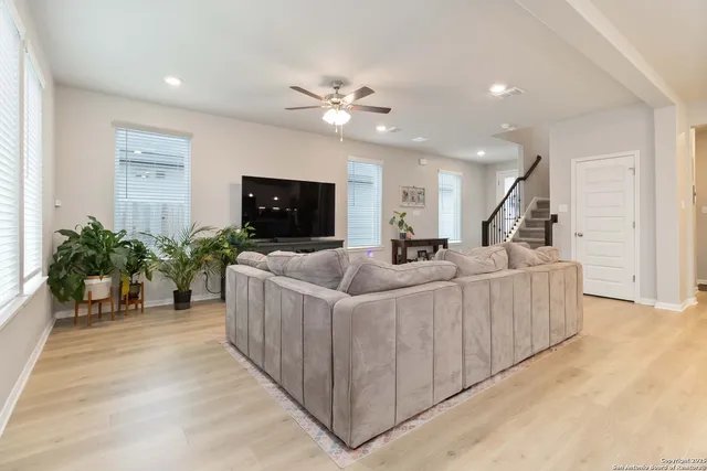 $350,000 | 13230 Forscher Crest, San Antonio, TX 78253