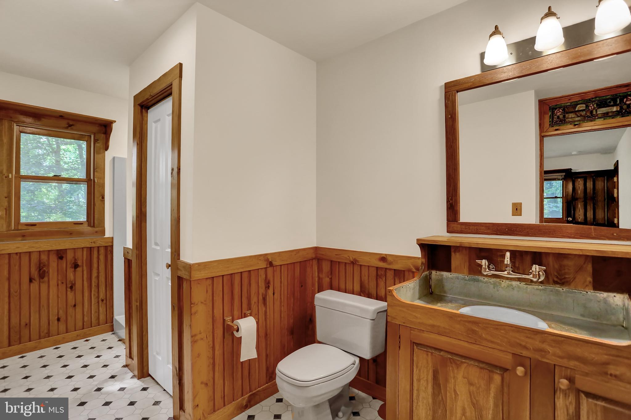 236 Balthaser Road Reading, PA 19608 - Photo 22 of 55