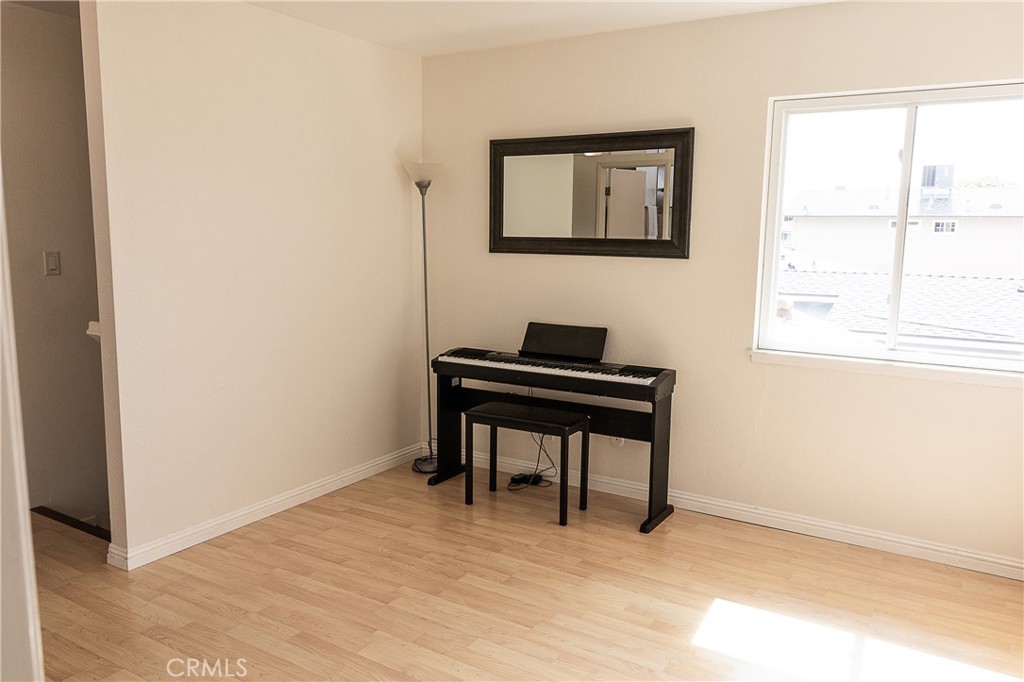 2454 Invar Court Simi Valley, CA 93065 - Photo 24 of 42 Upstairs Landing