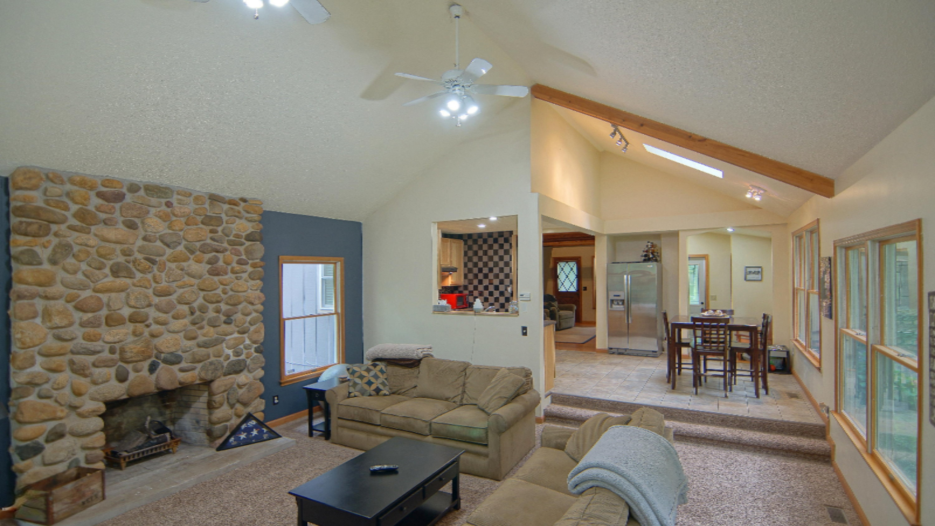 78142 40th Street Decatur, MI 49045 - Photo 5 of 22 DSC00202