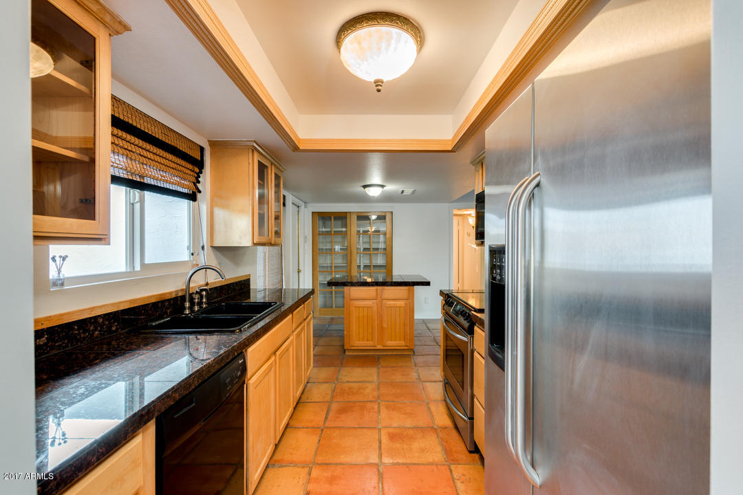 44 West Thunderbird Road Phoenix, AZ 85023 - Photo 21 of 56 21-Thunderbird
