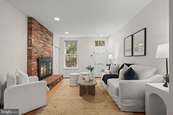 $459,900 | 112 West Lee Street, Baltimore, MD 21201