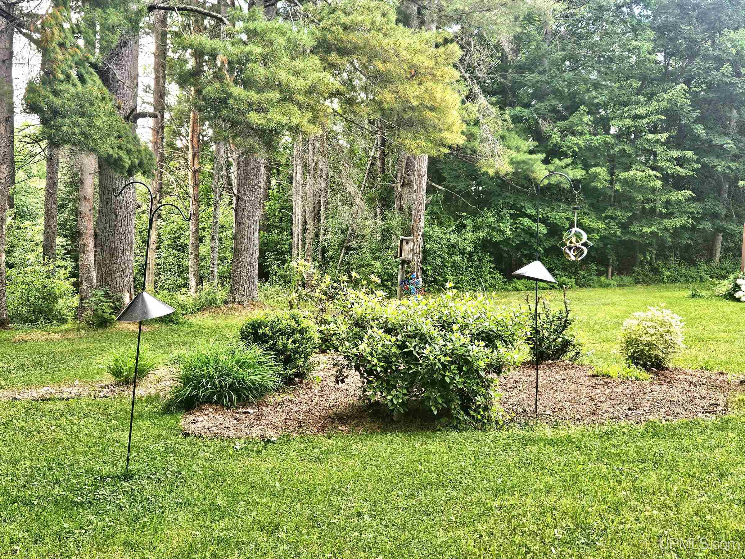 11856 N Dupont Road Hurley, WI 54534 - Photo 30 of 35