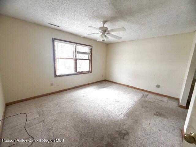 7 Sandra Lane Rensselaer, NY 12144 - Photo 6 of 17 Primary Bedroom