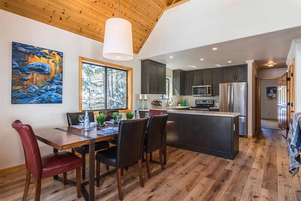 11580 Chalet Road Truckee, CA 96161 - Photo 4 of 14 Gallery Image 4