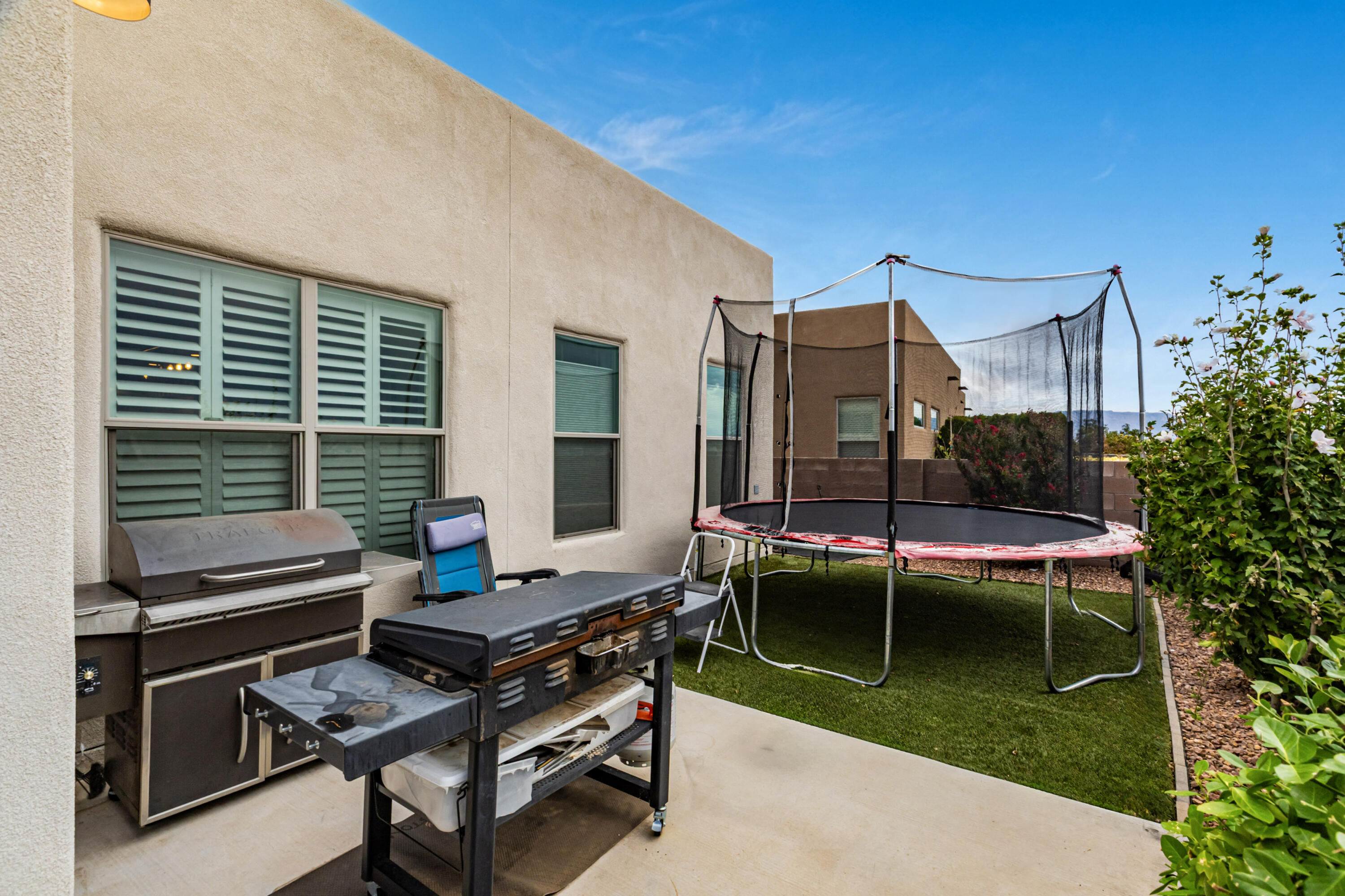 8912 Desert Rain Road Northwest Albuquerque, NM 87120 - Photo 14 of 28 Gallery Image 14