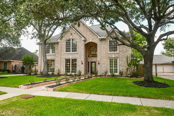$579,900 | 1014 Mahogany Run Drive, Katy, TX 77494