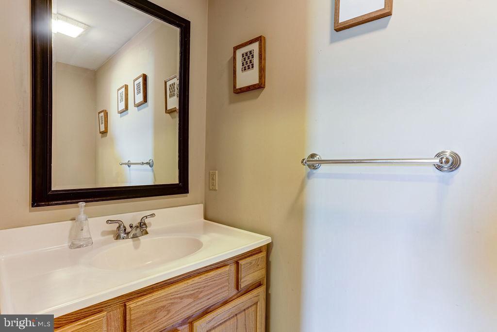 11077 Garland Road Denton, MD 21629 - Photo 13 of 52 Powder Bath