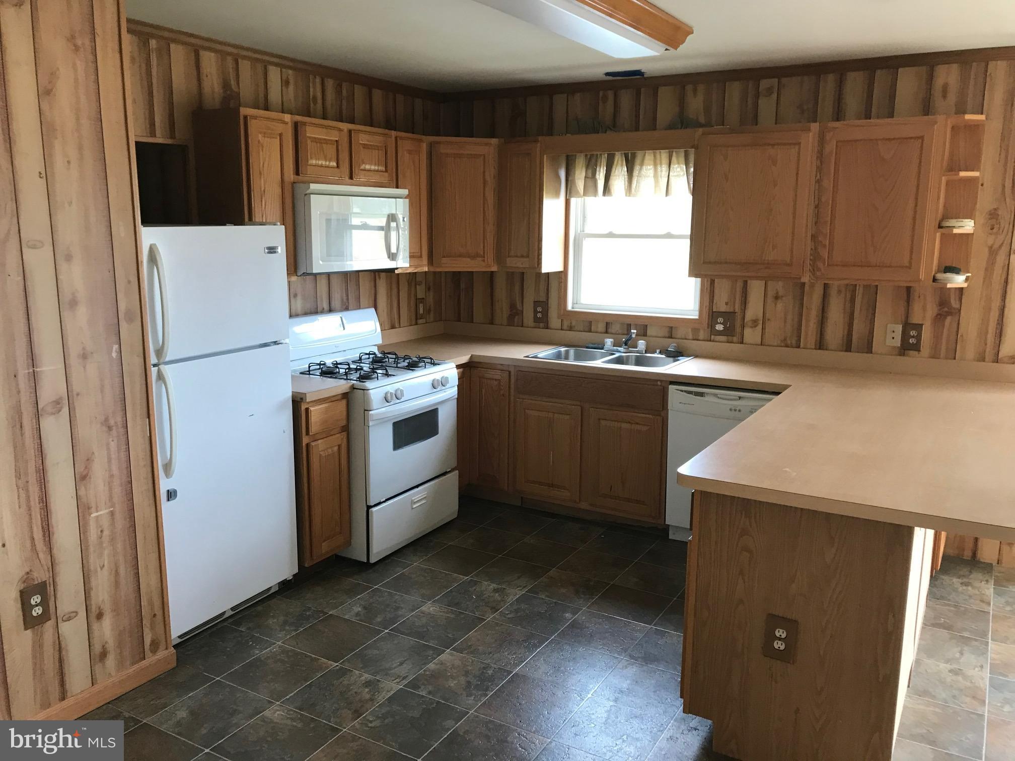 11077 Garland Road Denton, MD 21629 - Photo 38 of 52 Kitchen