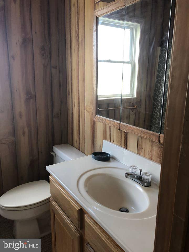 11077 Garland Road Denton, MD 21629 - Photo 43 of 52 Full Bathroom
