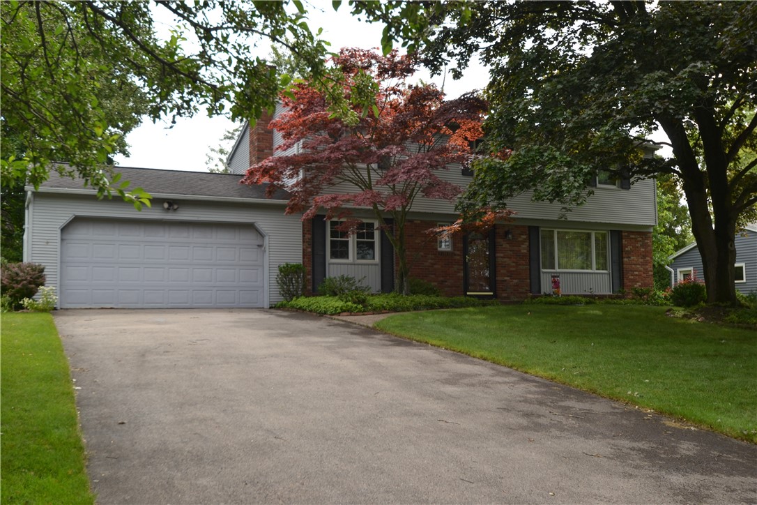 118 Nettlecreek Road Perinton, NY 14450 - Photo 5 of 41 Front