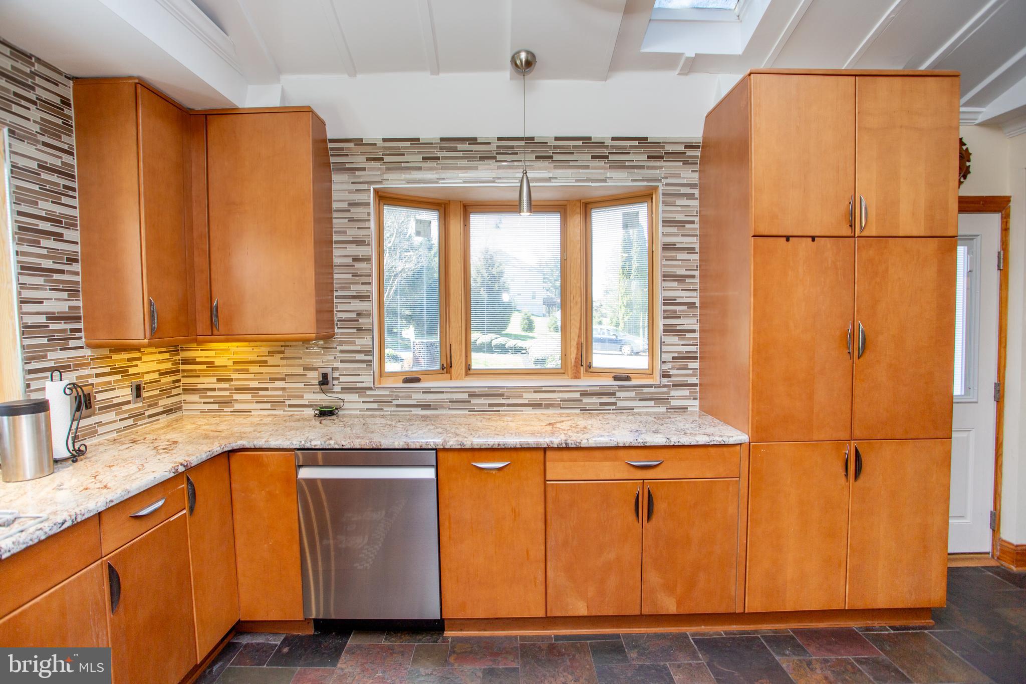 26 Dolton Road Feasterville-Trevose, PA 19053 - Photo 24 of 110