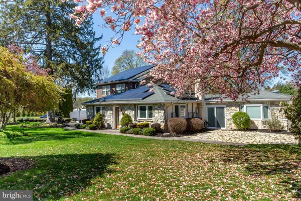 $799,900 | 26 Dolton Road, Feasterville-Trevose, PA 19053
