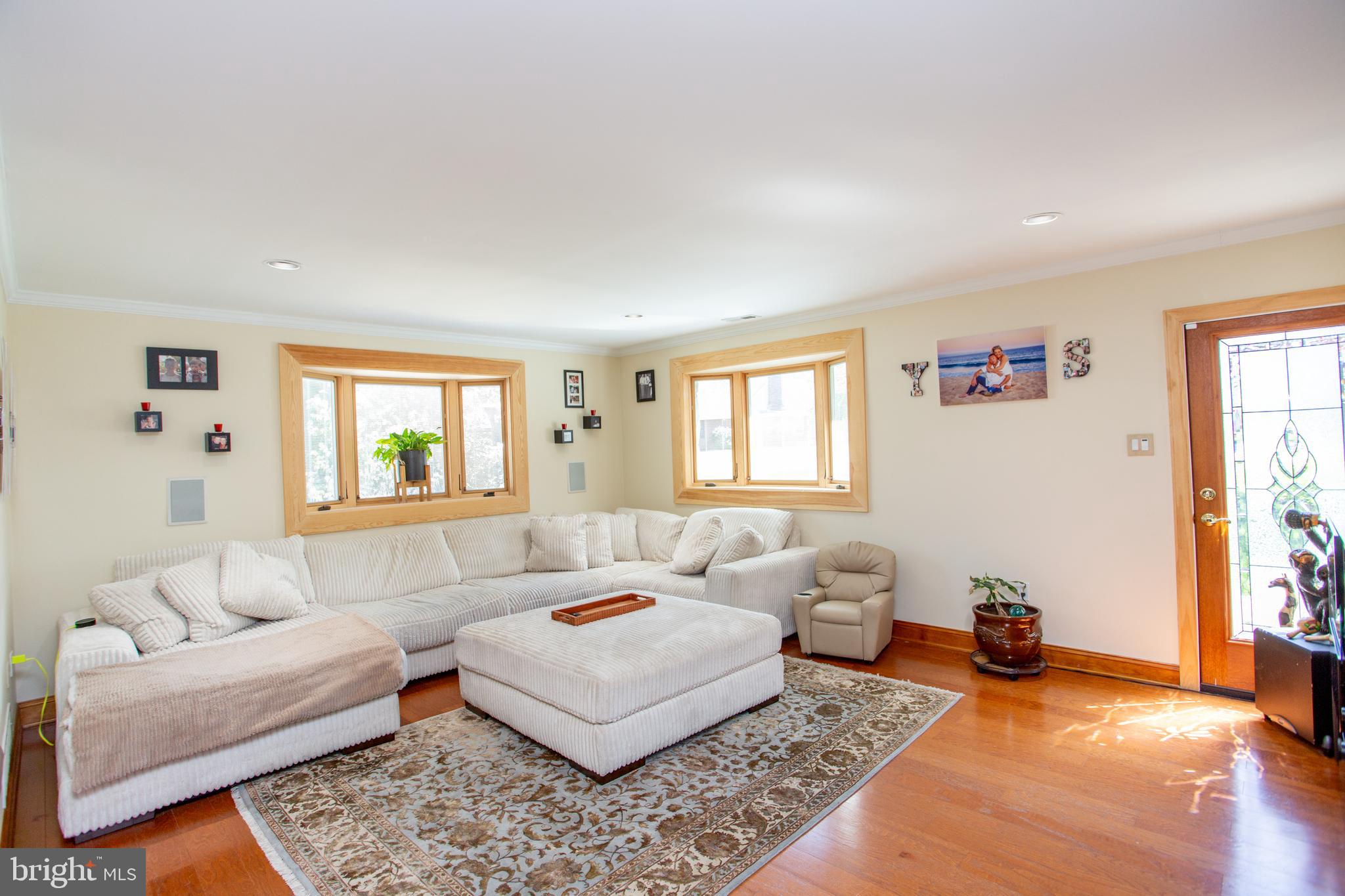 26 Dolton Road Feasterville-Trevose, PA 19053 - Photo 31 of 110