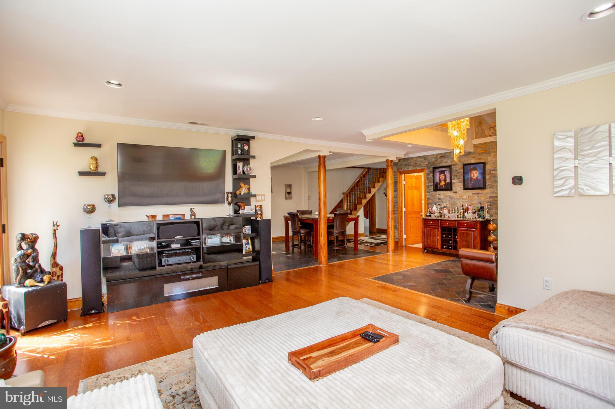 26 Dolton Road Feasterville-Trevose, PA 19053 - Photo 34 of 110