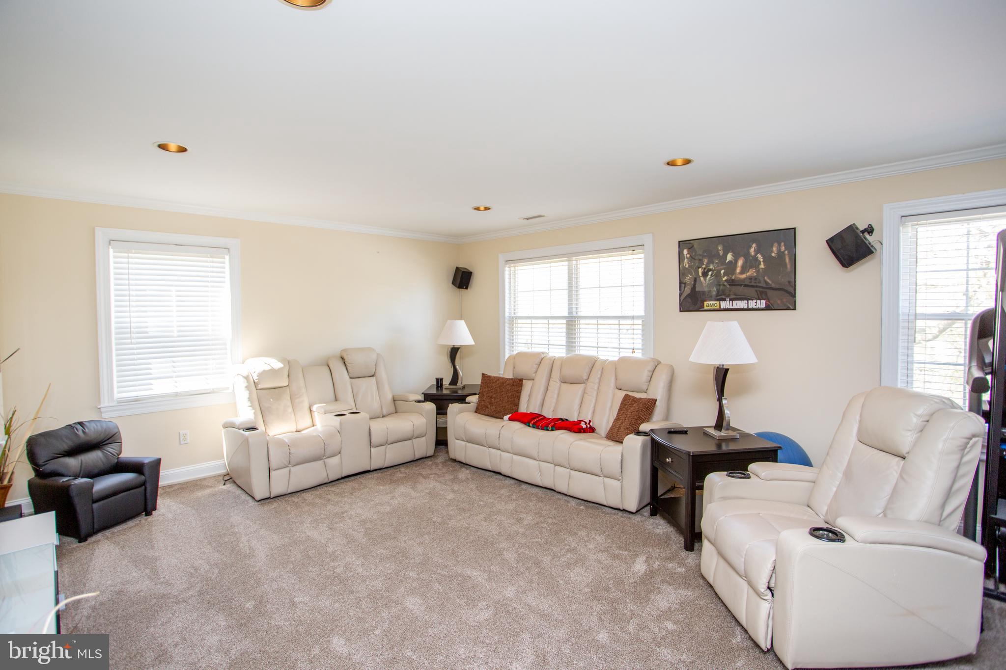 26 Dolton Road Feasterville-Trevose, PA 19053 - Photo 53 of 110