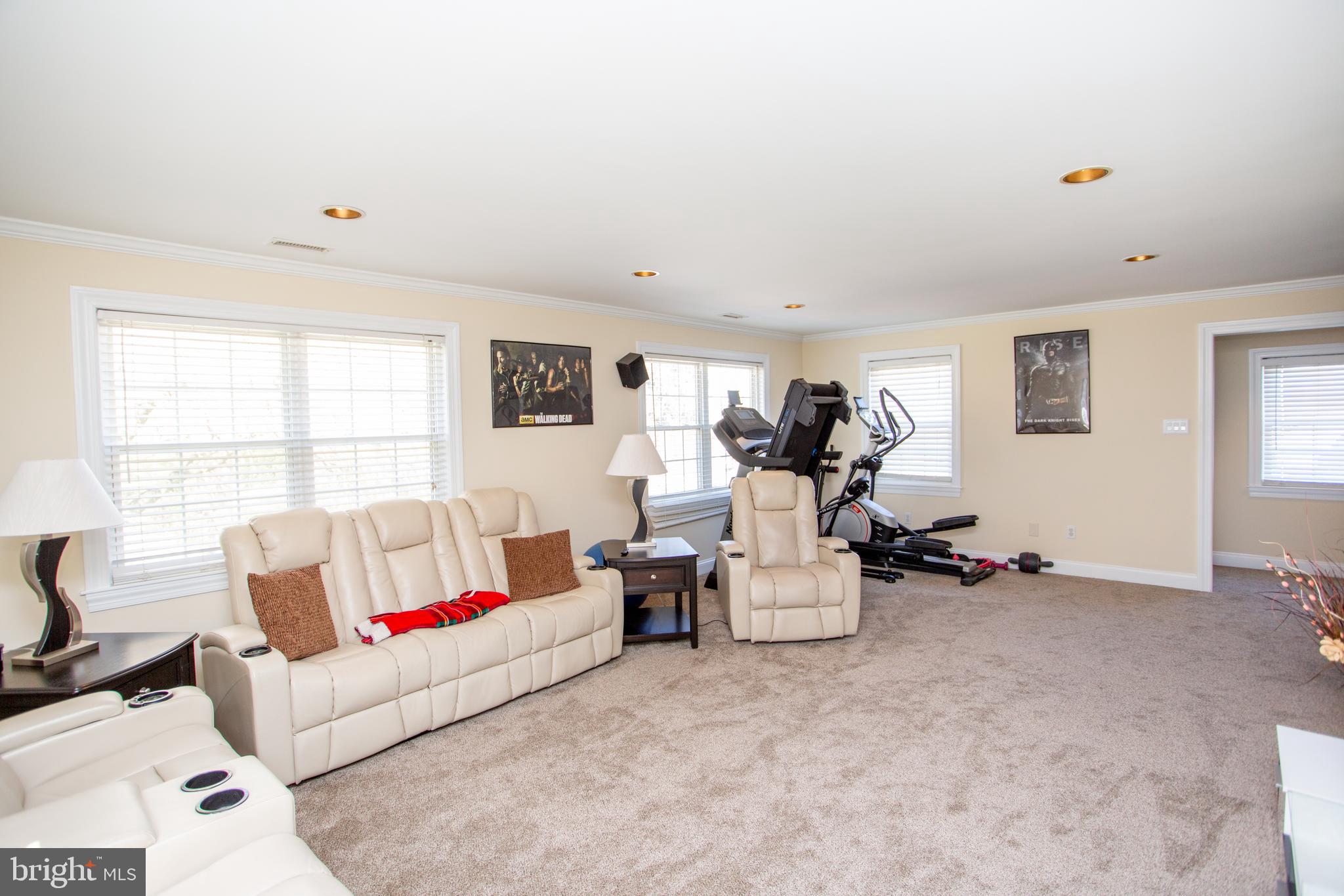 26 Dolton Road Feasterville-Trevose, PA 19053 - Photo 54 of 110