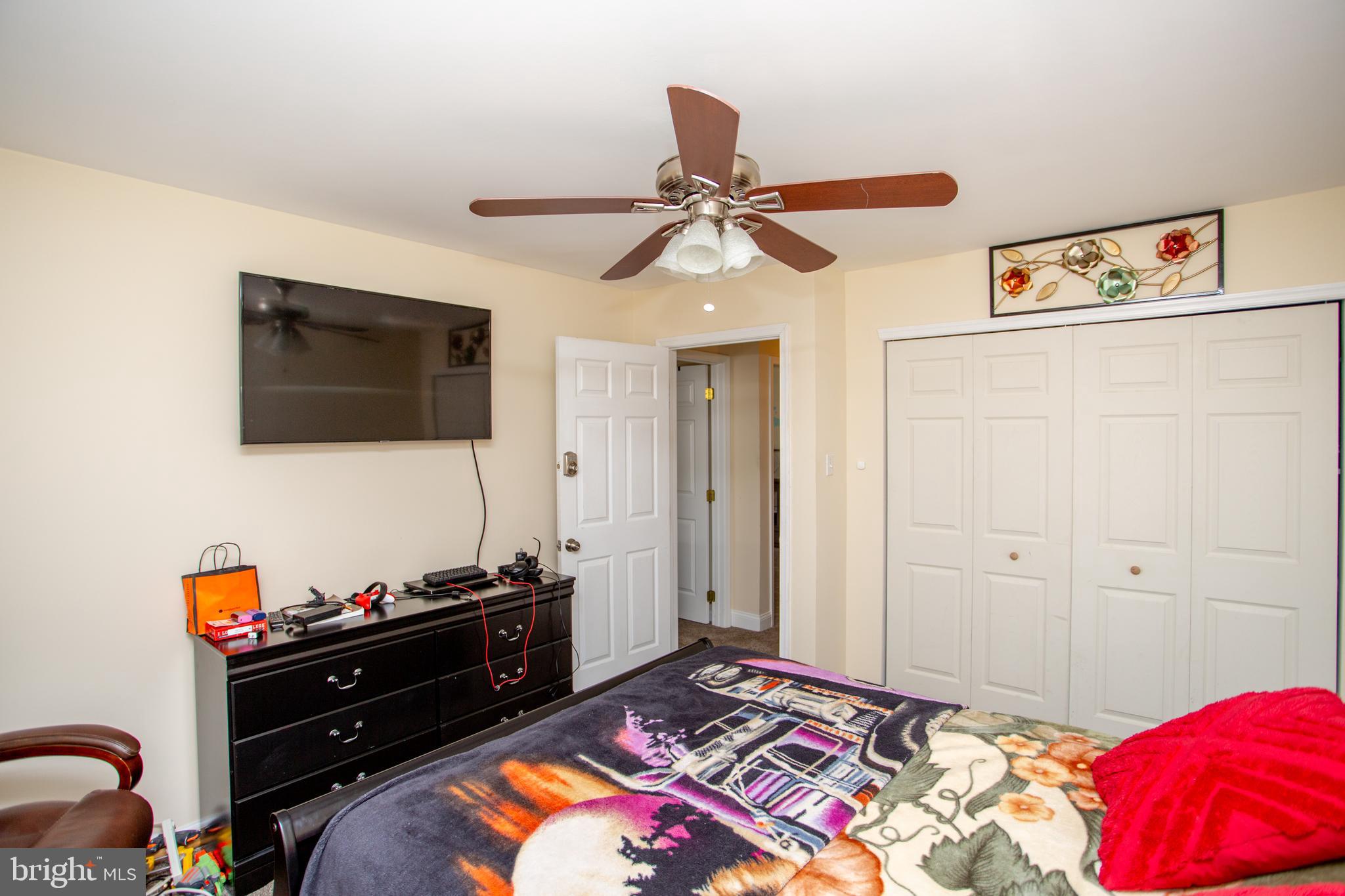 26 Dolton Road Feasterville-Trevose, PA 19053 - Photo 59 of 110