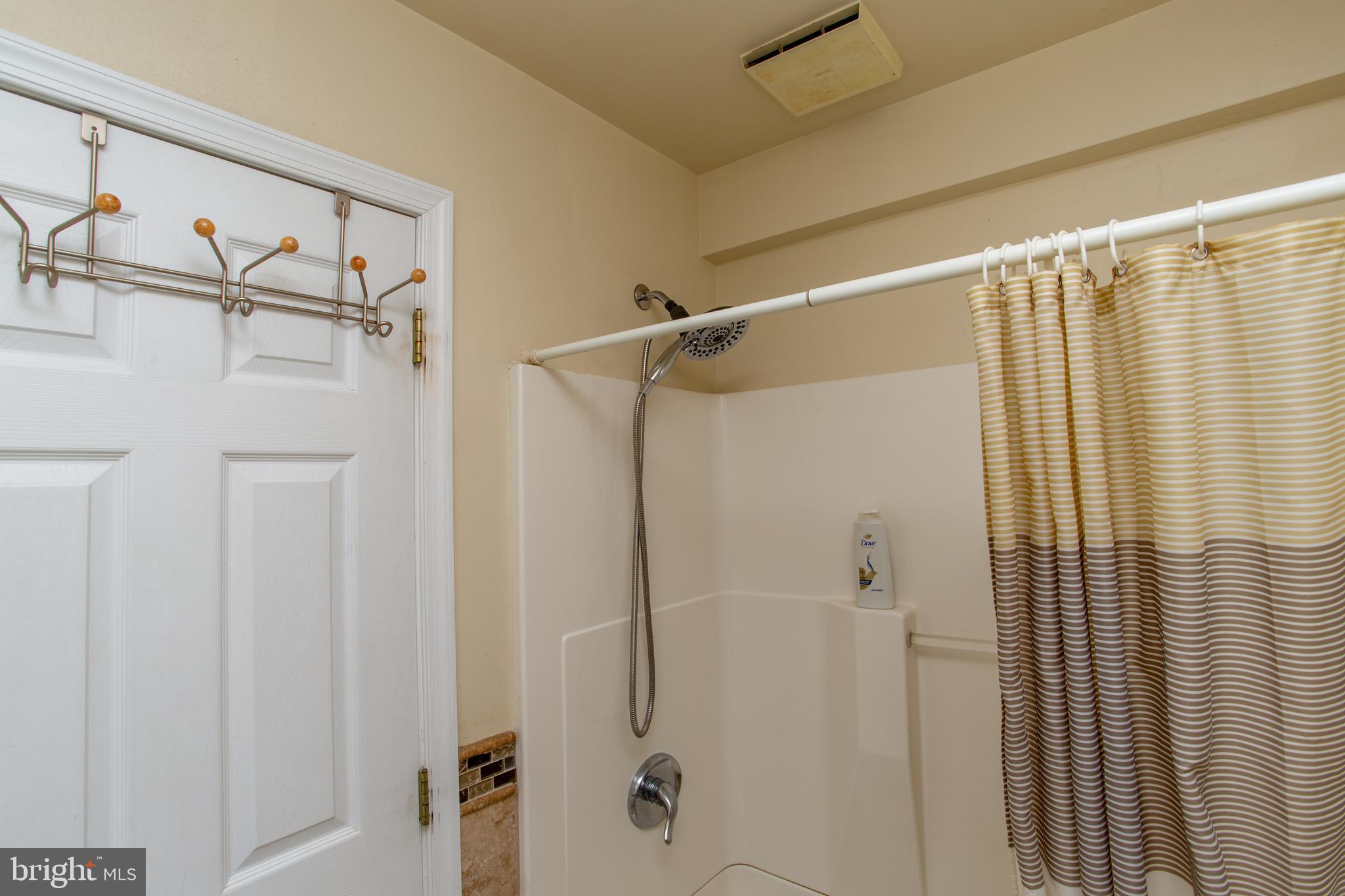 26 Dolton Road Feasterville-Trevose, PA 19053 - Photo 69 of 110