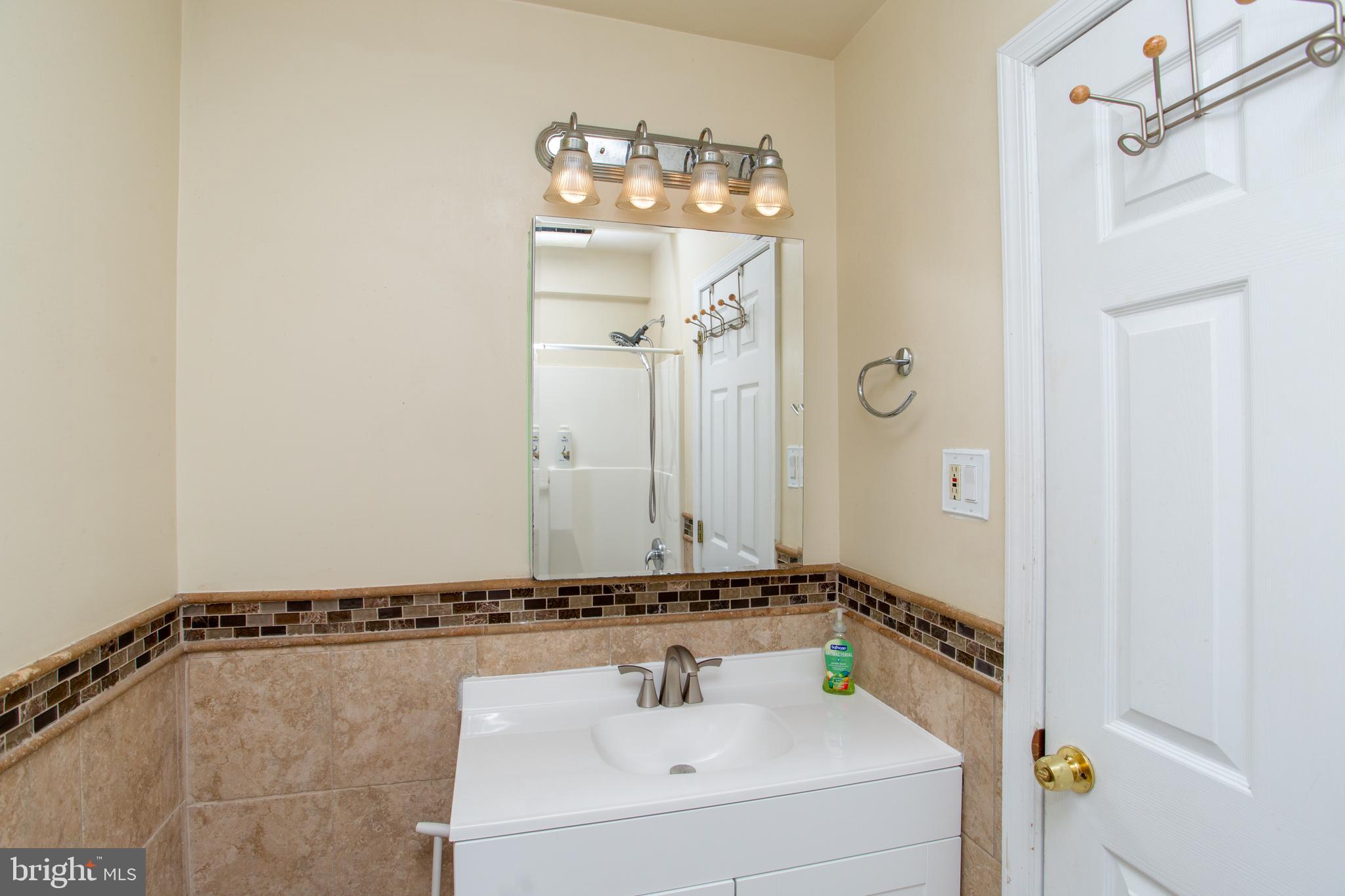 26 Dolton Road Feasterville-Trevose, PA 19053 - Photo 70 of 110