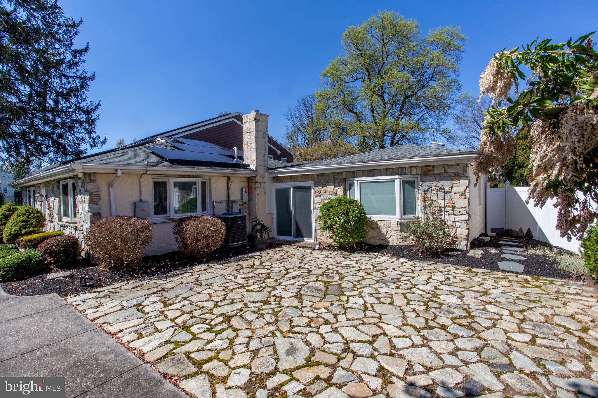 26 Dolton Road Feasterville-Trevose, PA 19053 - Photo 8 of 110