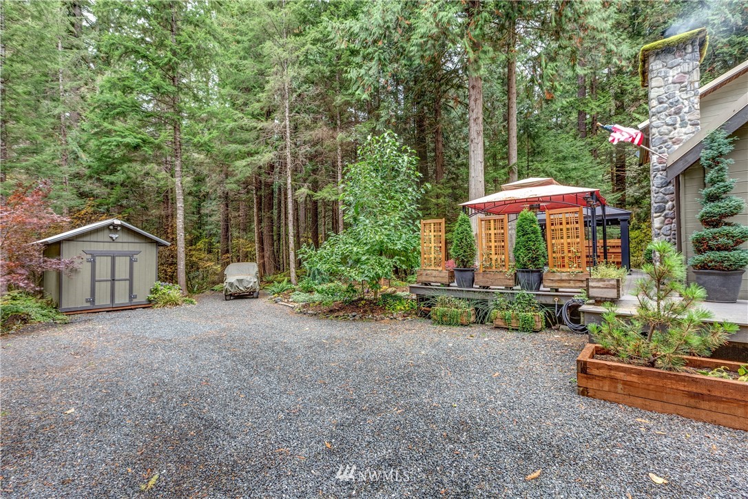 22006 Pinnacle Road Glacier, WA 98244 - Photo 3 of 25 Gallery Image 3