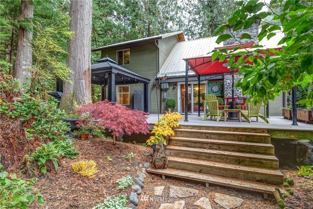 22006 Pinnacle Road Glacier, WA 98244 - Photo 4 of 25 Gallery Image 4