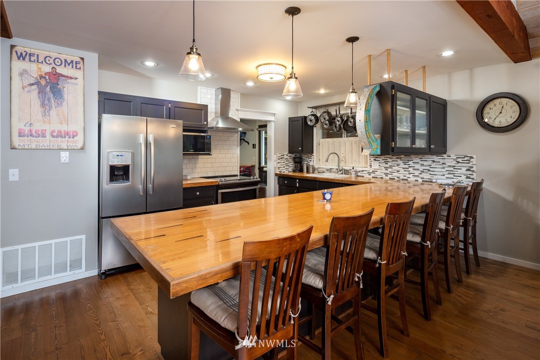 22006 Pinnacle Road Glacier, WA 98244 - Photo 10 of 25 Gallery Image 10