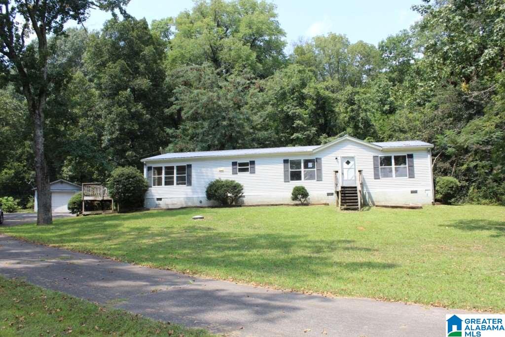 3201 Crawford Cove Road Springville, AL 35146 - Photo 1 of 40