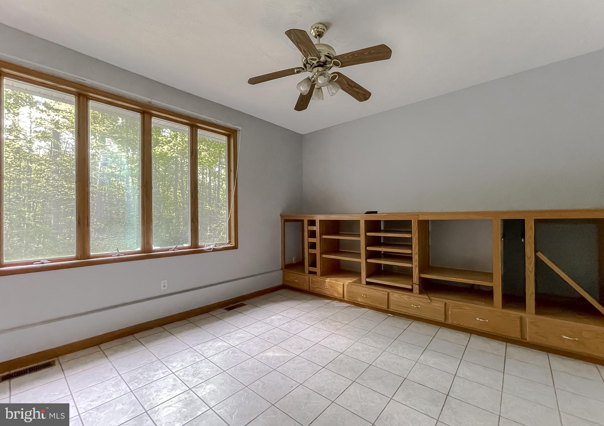 20161 Tower Hill Road Leonardtown, MD 20650 - Photo 39 of 56 Family room