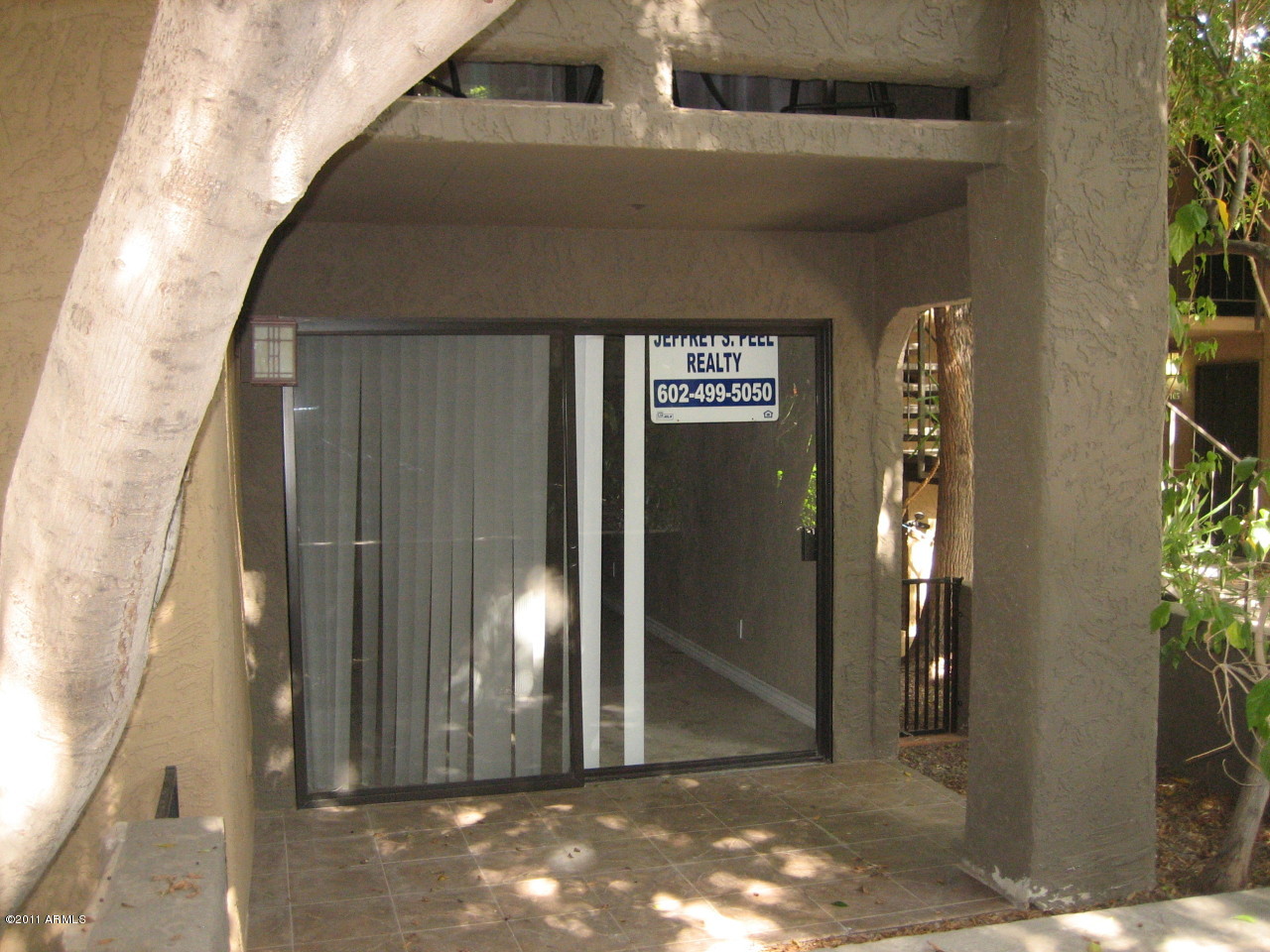 3825 East Camelback Road, Unit 108 Phoenix, AZ 85018 - Photo 4 of 4 Patio