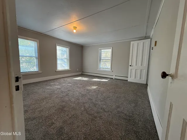 $149,900 | 44 West 8th Avenue, Gloversville, NY 12078