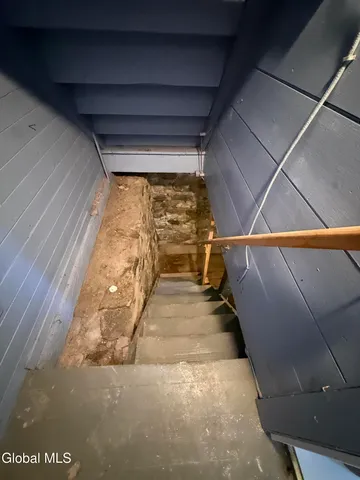 $149,900 | 44 West 8th Avenue, Gloversville, NY 12078