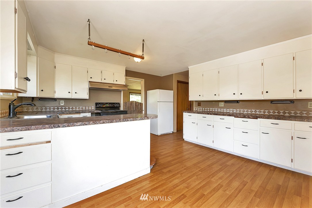 9288 Sunrise Road Blaine, WA 98230 - Photo 10 of 25